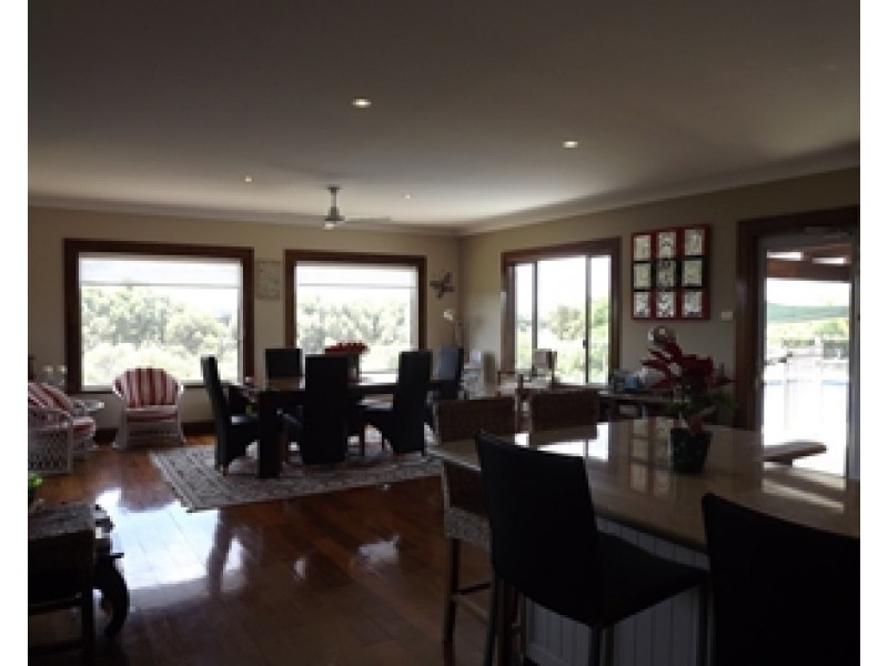 49 Francisco Road, Dongara WA 6525