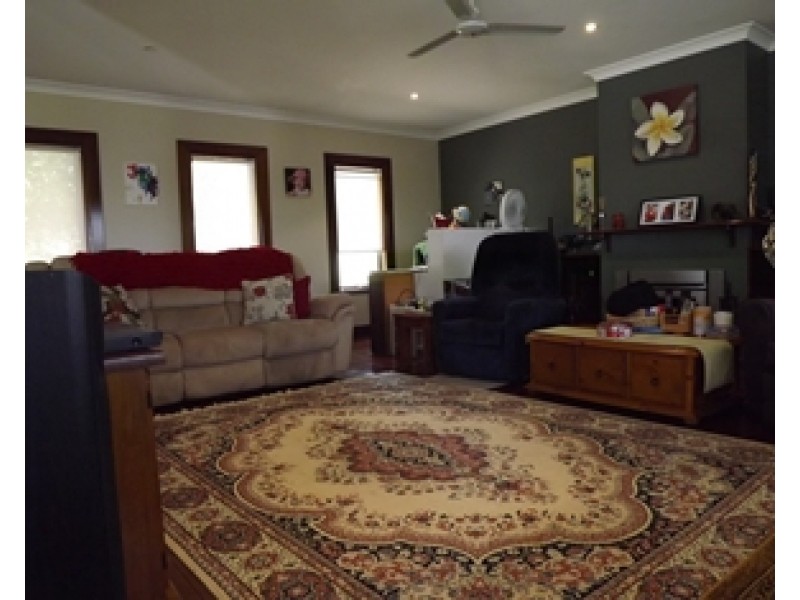 49 Francisco Road, Dongara WA 6525