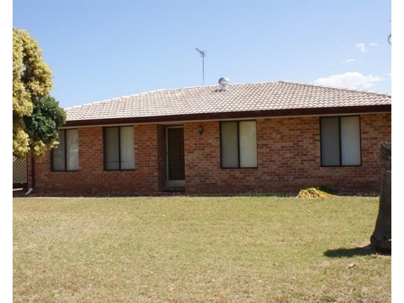 8 Canny Place, Port Denison WA 6525