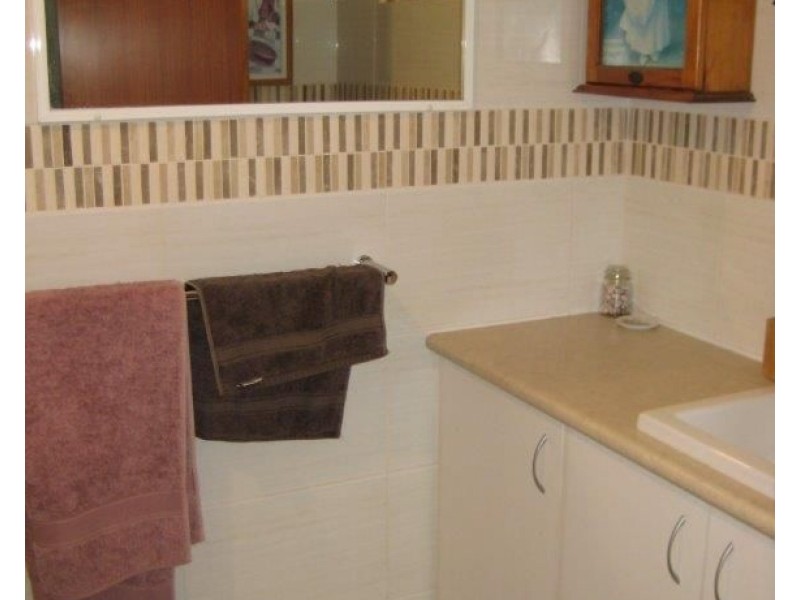 8 Canny Place, Port Denison WA 6525