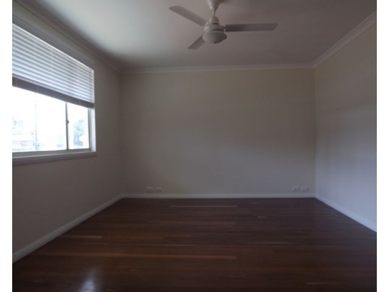 13 HEPBURN Street, Dongara WA 6525