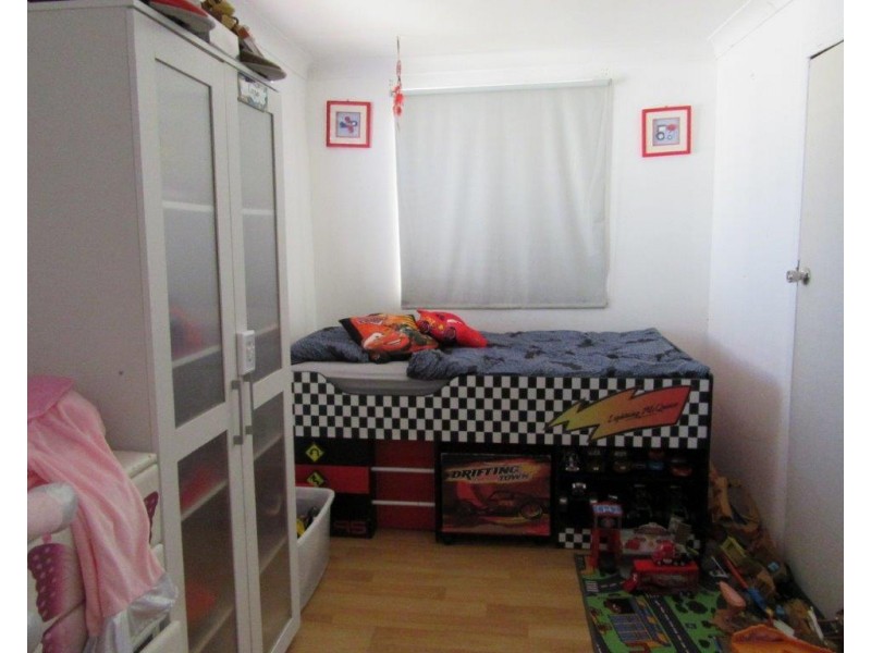 11 Robertson Street, Carnamah WA 6517