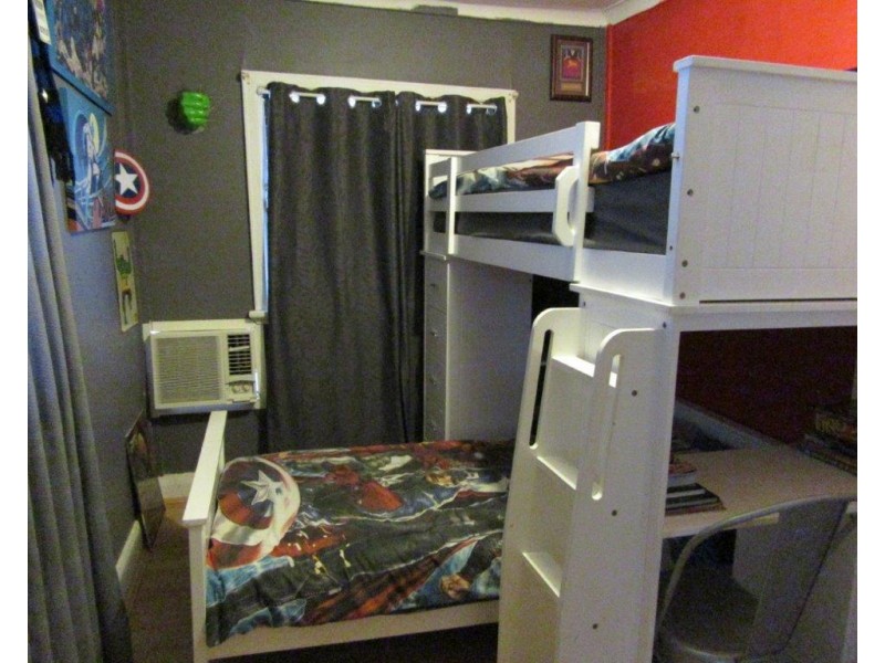 11 Robertson Street, Carnamah WA 6517