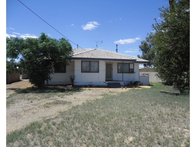 3 Hunt Street, Three Springs WA 6519