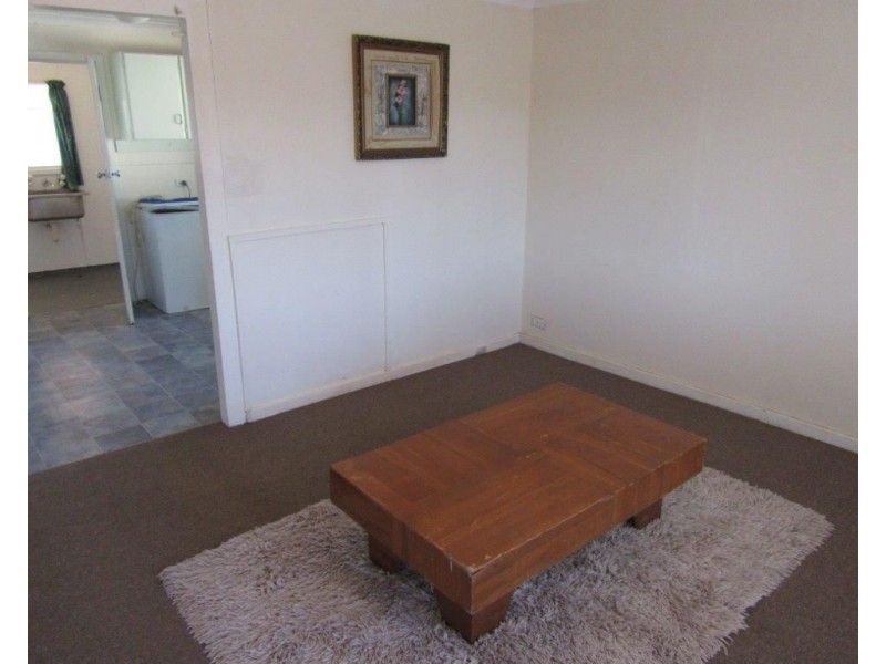 3 Hunt Street, Three Springs WA 6519