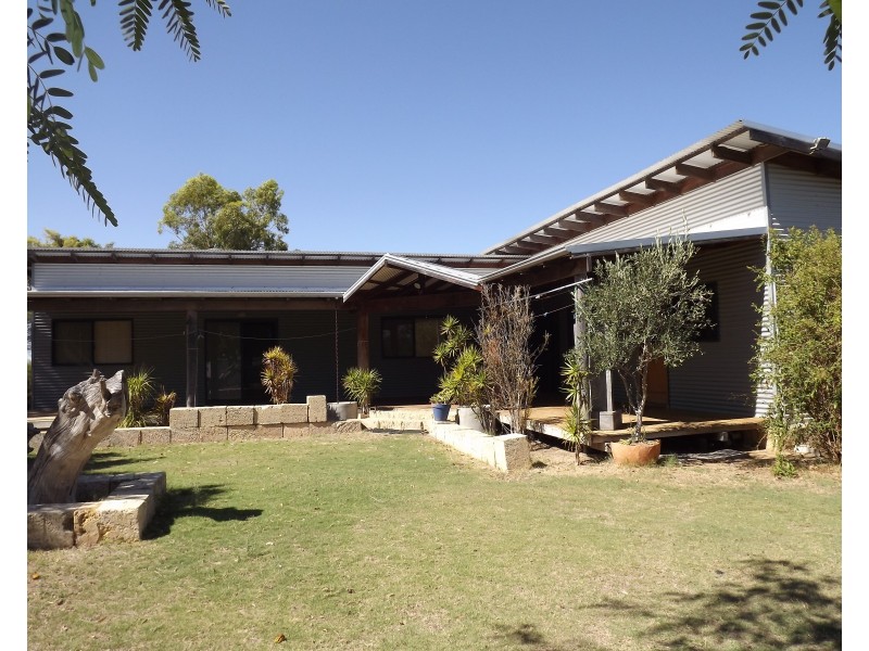 56 Petit Lane, Dongara WA 6525