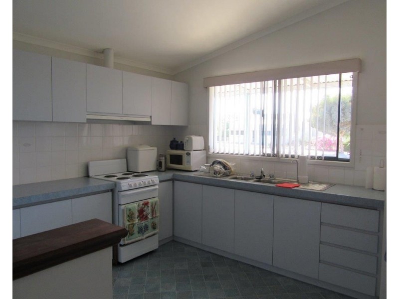 3 Caron Street, Carnamah WA 6517