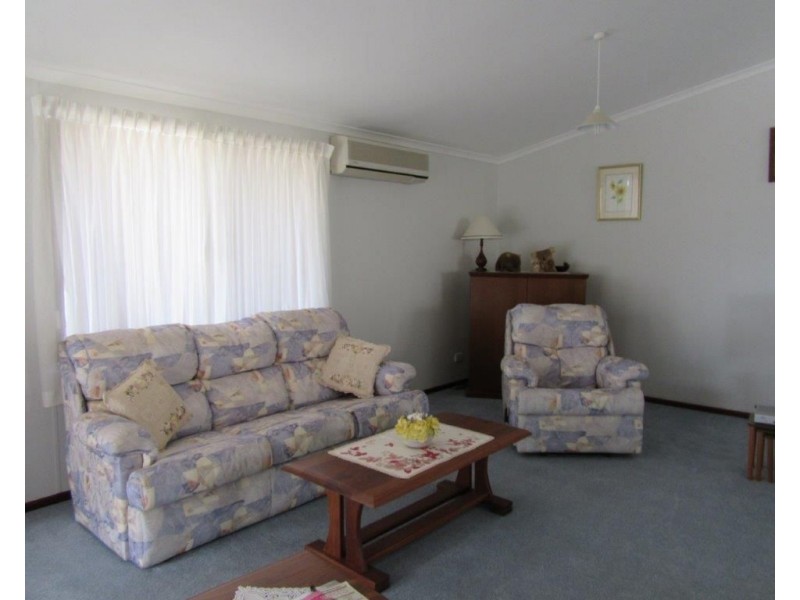 3 Caron Street, Carnamah WA 6517