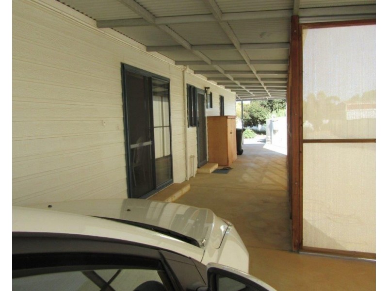 3 Caron Street, Carnamah WA 6517