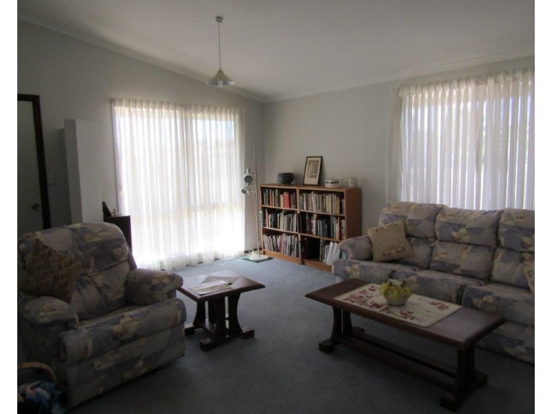 3 Caron Street, Carnamah WA 6517