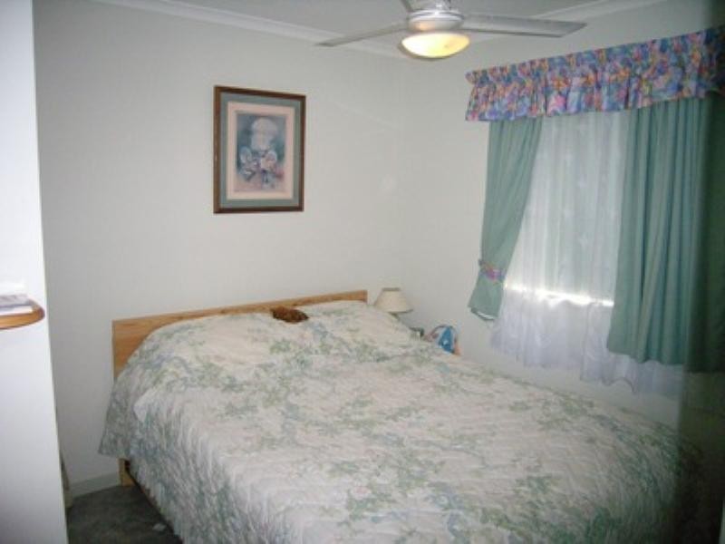 11/123 Point Leander Drive, Port Denison WA 6525