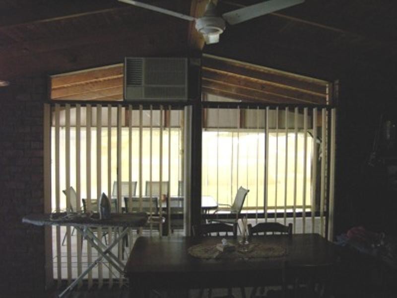 6 Scott Road, Dongara WA 6525