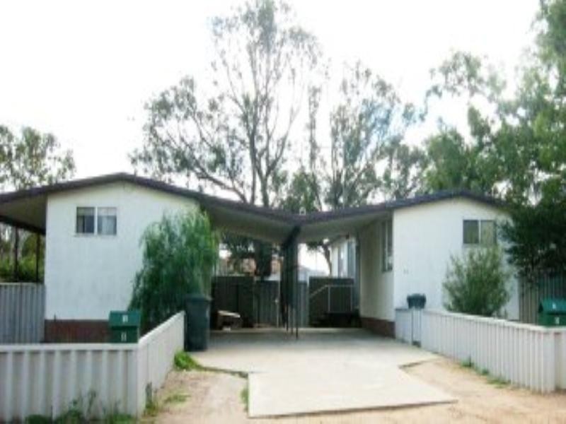 8B Criddle, Dongara WA 6525