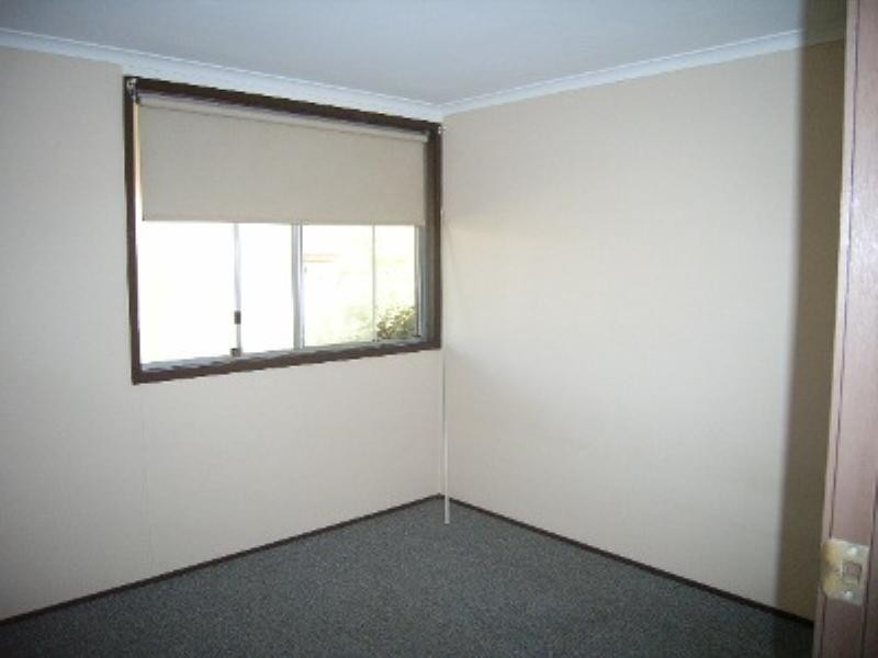 8B Criddle, Dongara WA 6525