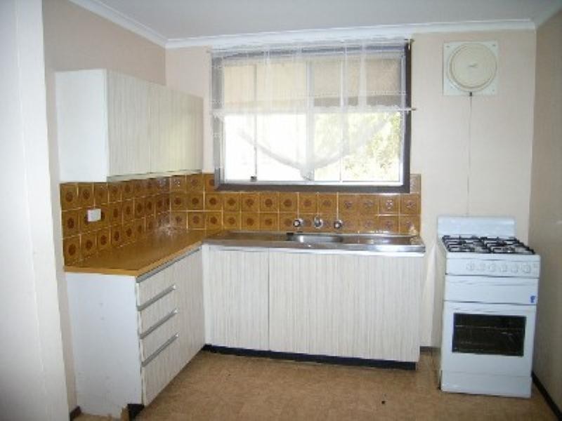 8B Criddle, Dongara WA 6525