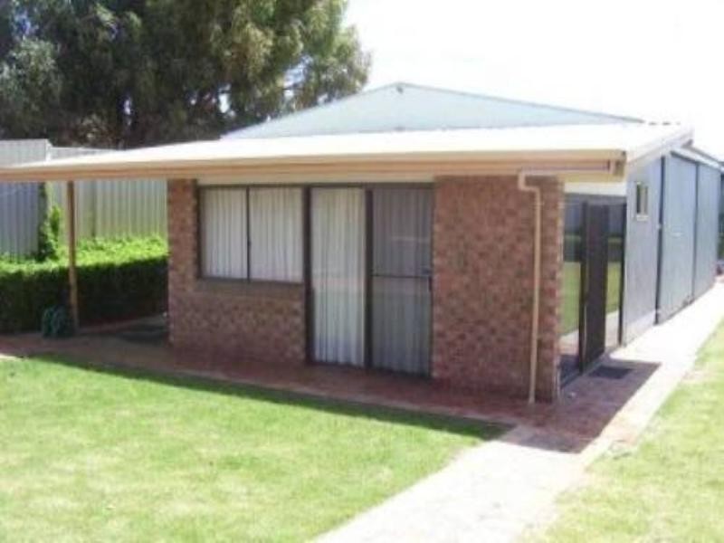 8 Fletcher, Port Denison WA 6525