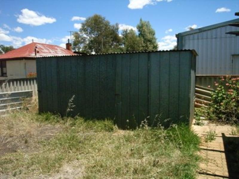 64 Williamson, Three Springs WA 6519