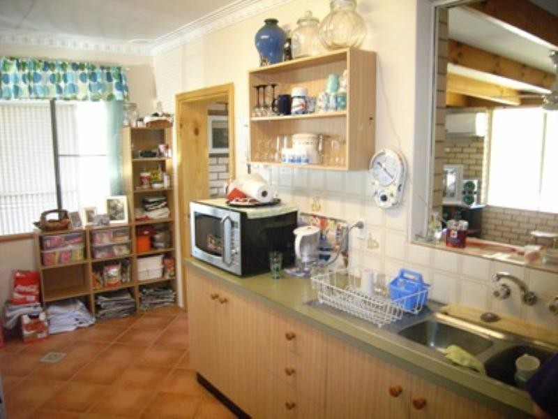 10 Downes Way, Port Denison WA 6525