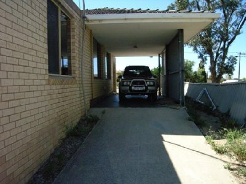 10 Downes Way, Port Denison WA 6525