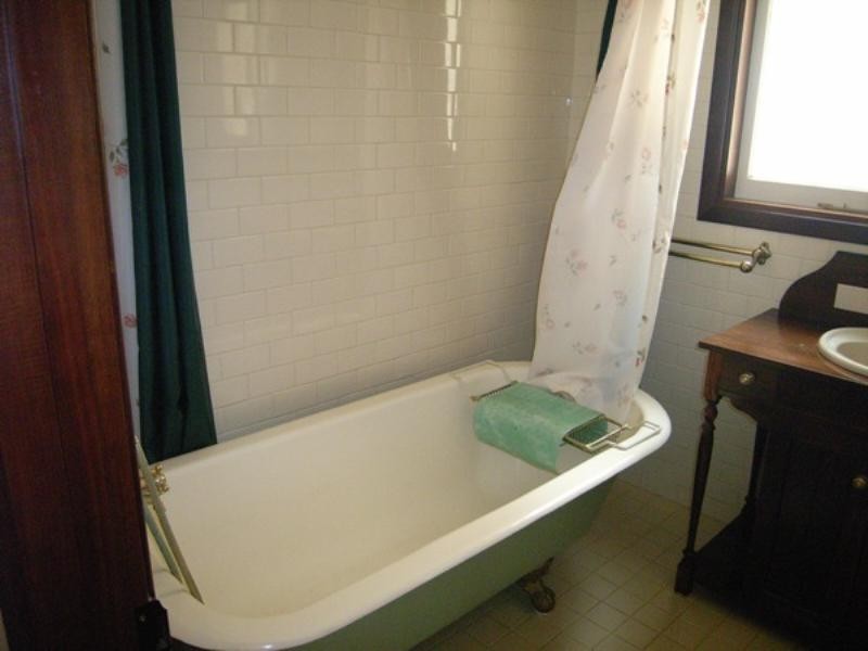 22 Waldeck Street, Dongara WA 6525