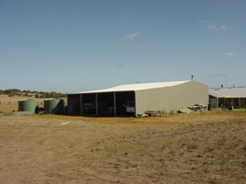 142 Wimpole Road, Dongara WA 6525