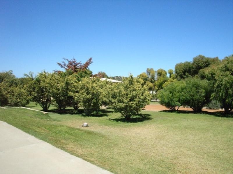 25 Philbey Road, Dongara WA 6525