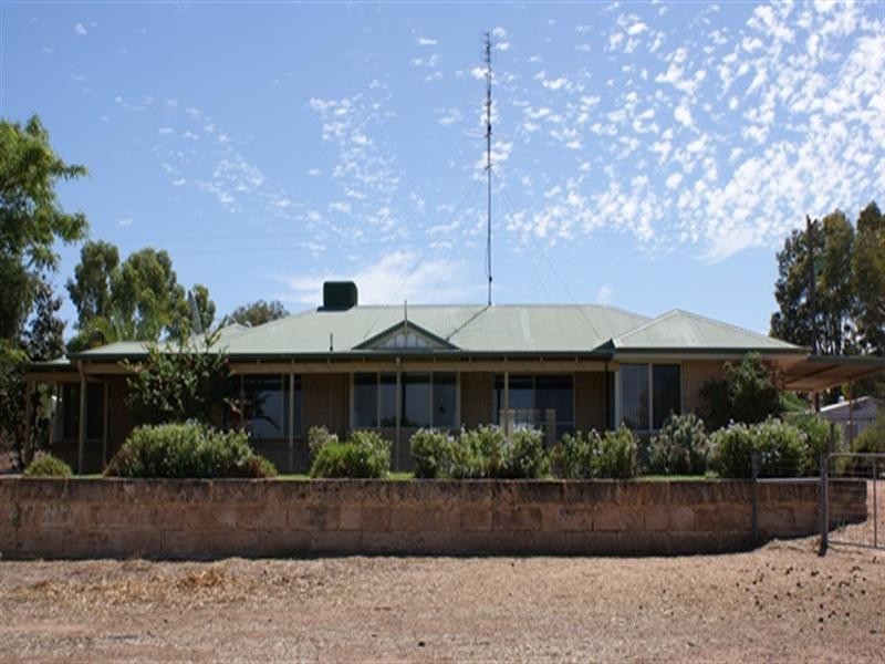 25 Midlands Road Irwin, Dongara WA 6525