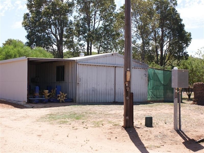 25 Midlands Road Irwin, Dongara WA 6525