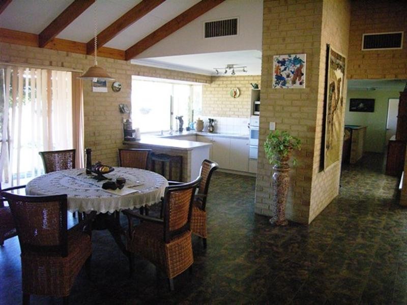 25 Midlands Road Irwin, Dongara WA 6525