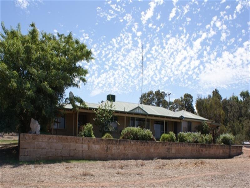 25 Midlands Road Irwin, Dongara WA 6525