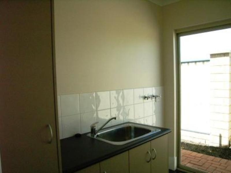 77 Damia Circle, Port Denison WA 6525