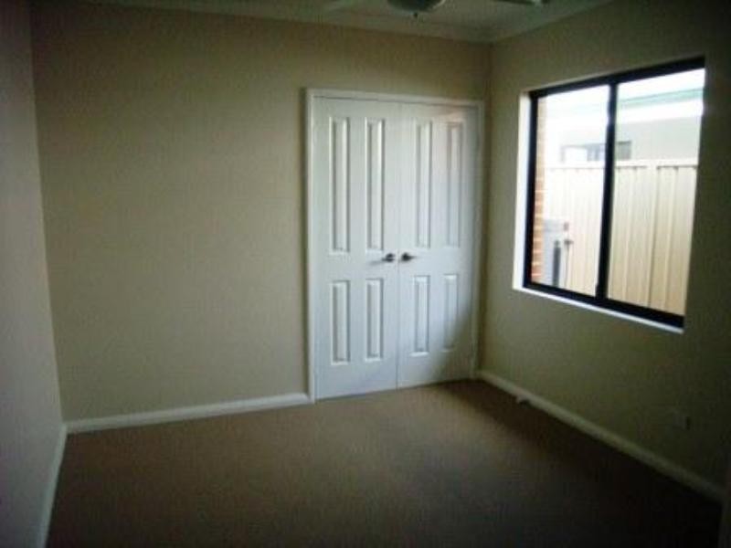 32 Damia Circle, Port Denison WA 6525