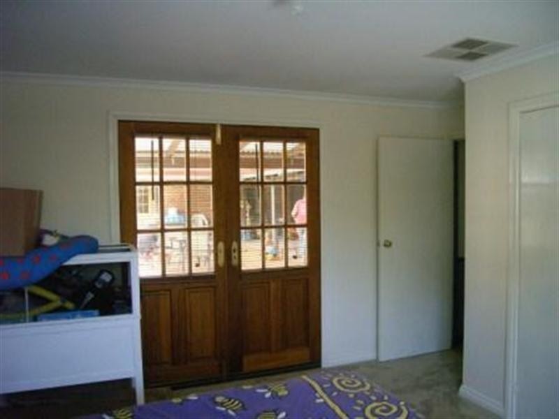 17 Brennand Road, Dongara WA 6525