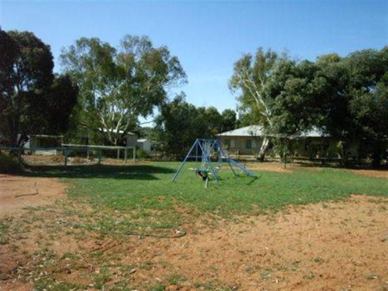 17 Brennand Road, Dongara WA 6525