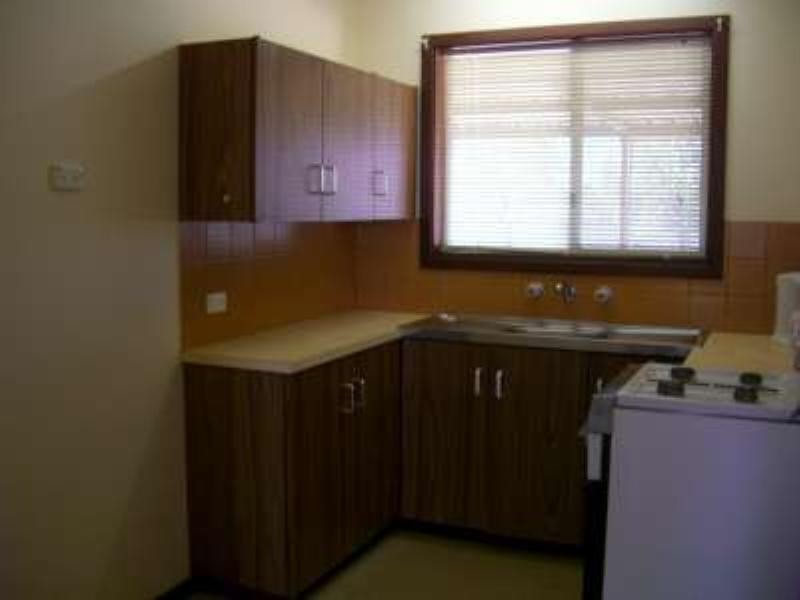 6 A Howard Place, Three Springs WA 6519