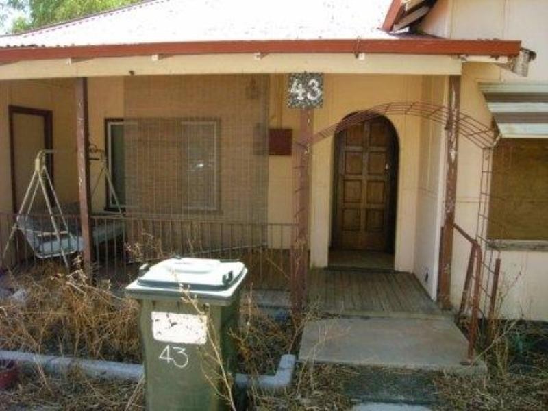 43 Slaughter Street, Three Springs WA 6519