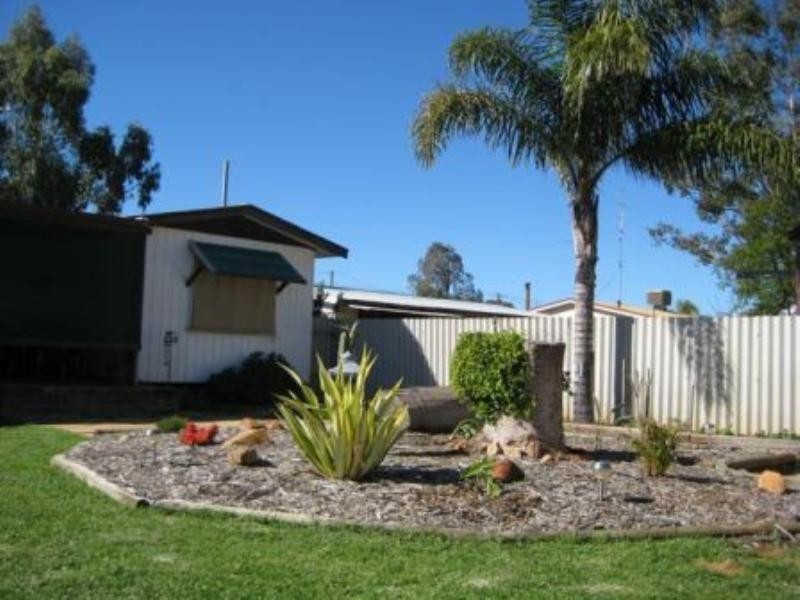 82 WILLIAMSON Street, Three Springs WA 6519