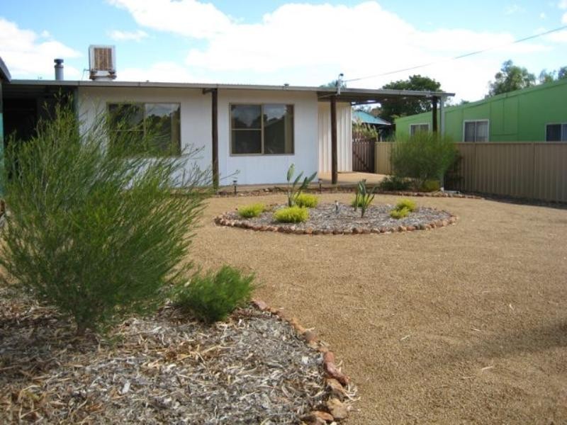 82 WILLIAMSON Street, Three Springs WA 6519