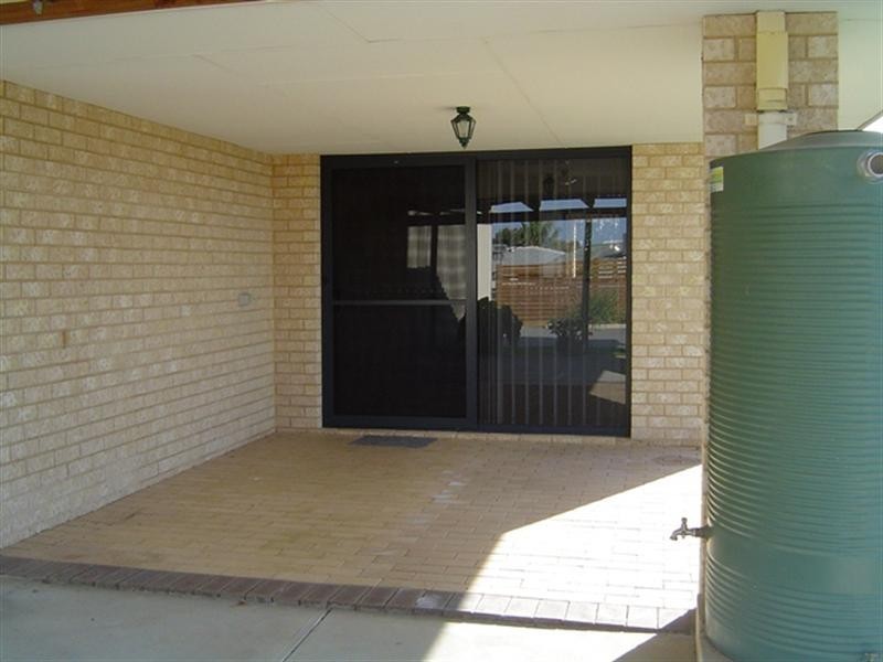 10 Sundew Avenue, Port Denison WA 6525