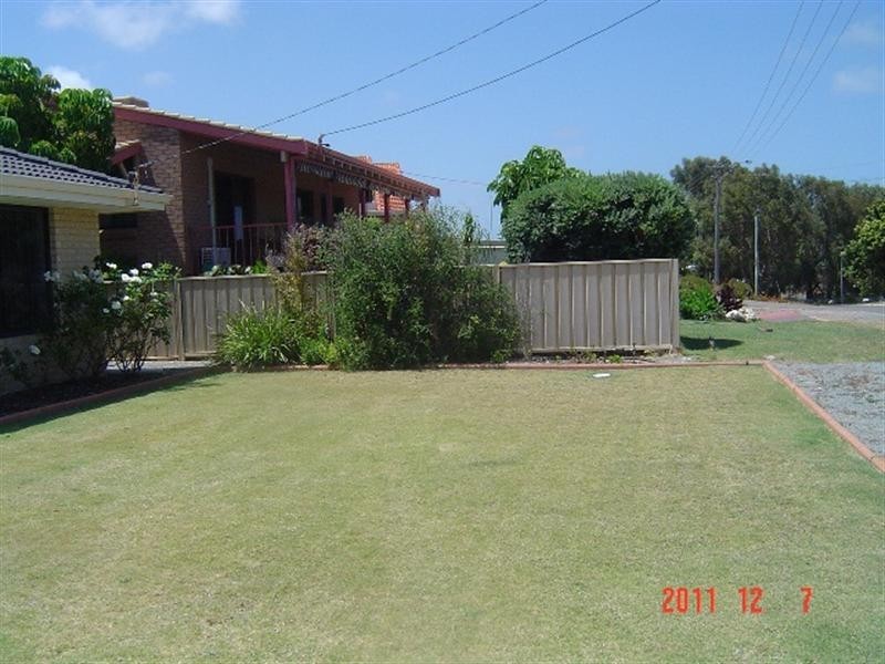 10 Sundew Avenue, Port Denison WA 6525