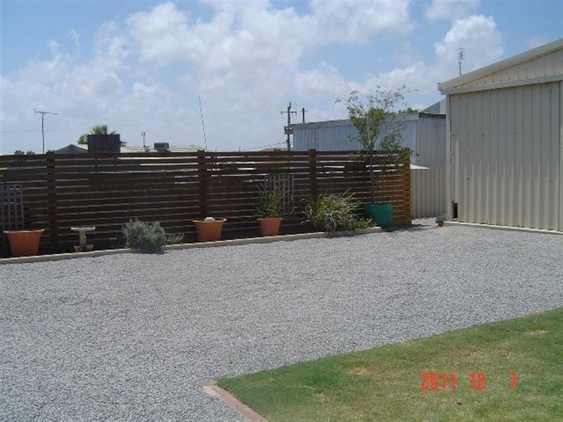 10 Sundew Avenue, Port Denison WA 6525