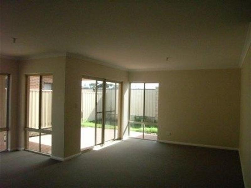 27 Damia Circle, Port Denison WA 6525