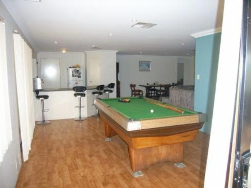 10 Mitchell Heights, Dongara WA 6525