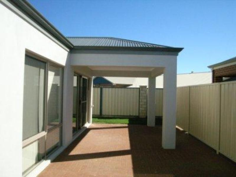 1 Damia Circle, Port Denison WA 6525