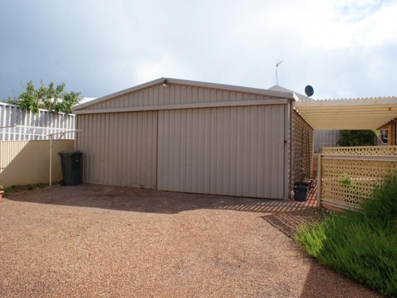 3 Whelan Street, Port Denison WA 6525