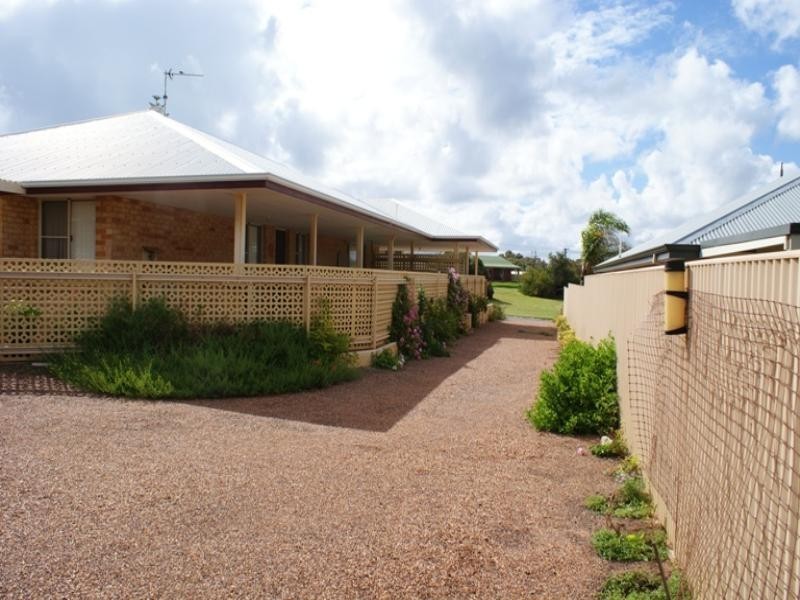 3 Whelan Street, Port Denison WA 6525