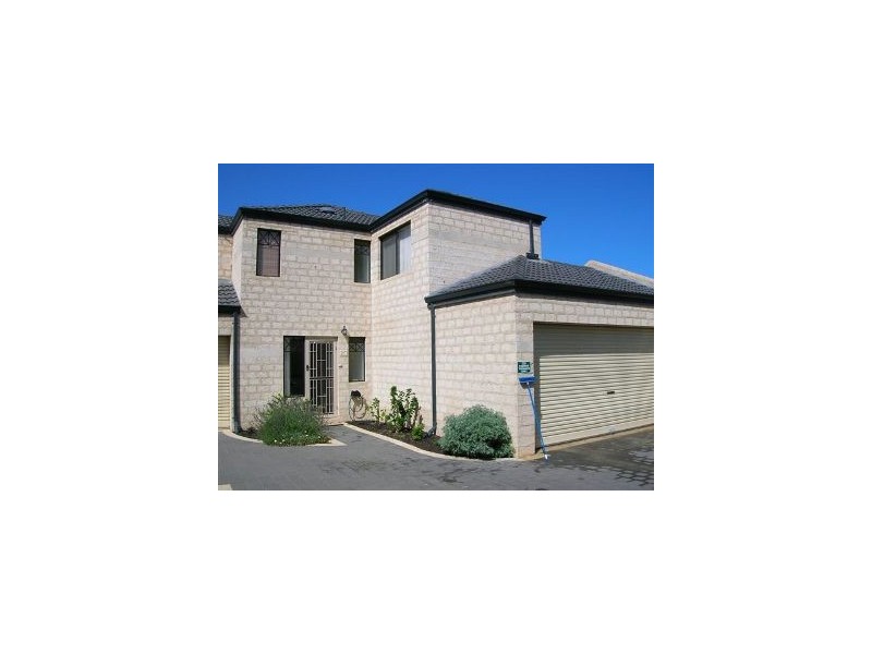 4/6 Marina Heights, Port Denison WA 6525