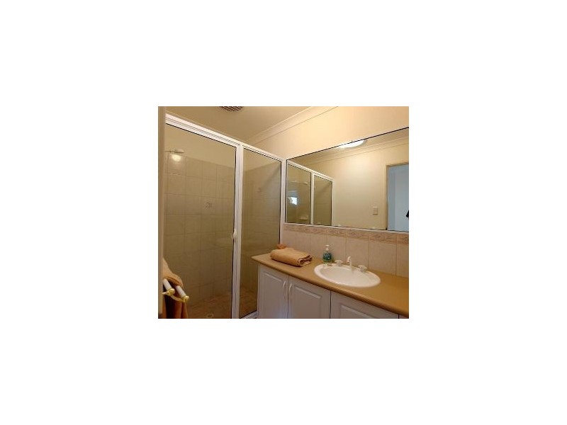 4/6 Marina Heights, Port Denison WA 6525