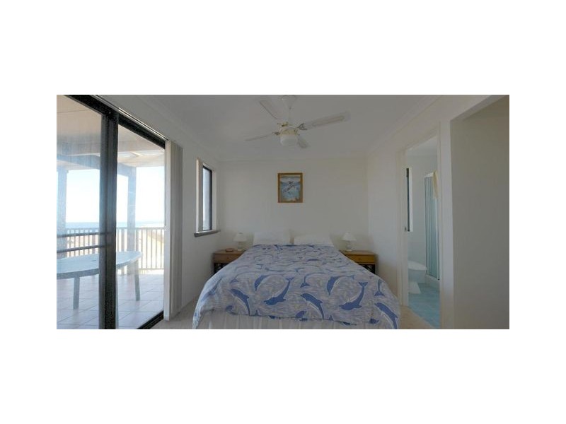 4/6 Marina Heights, Port Denison WA 6525