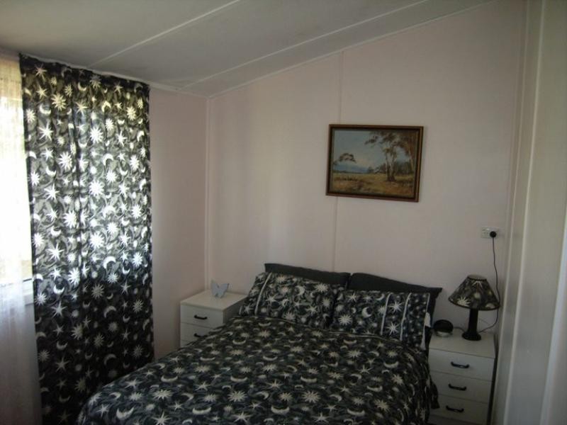 4 Christie Street, Three Springs WA 6519